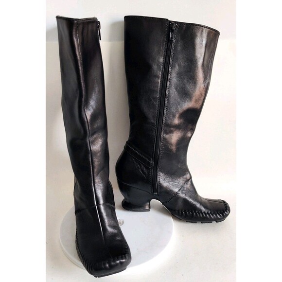 Clarks Indigo Leather Knee High Tall Boots Black Size 8 Whimsical Spool Heel Zip - Picture 8 of 14